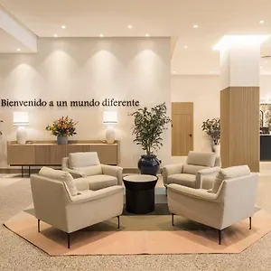 **** Hotel Ilunion Les Corts Spania